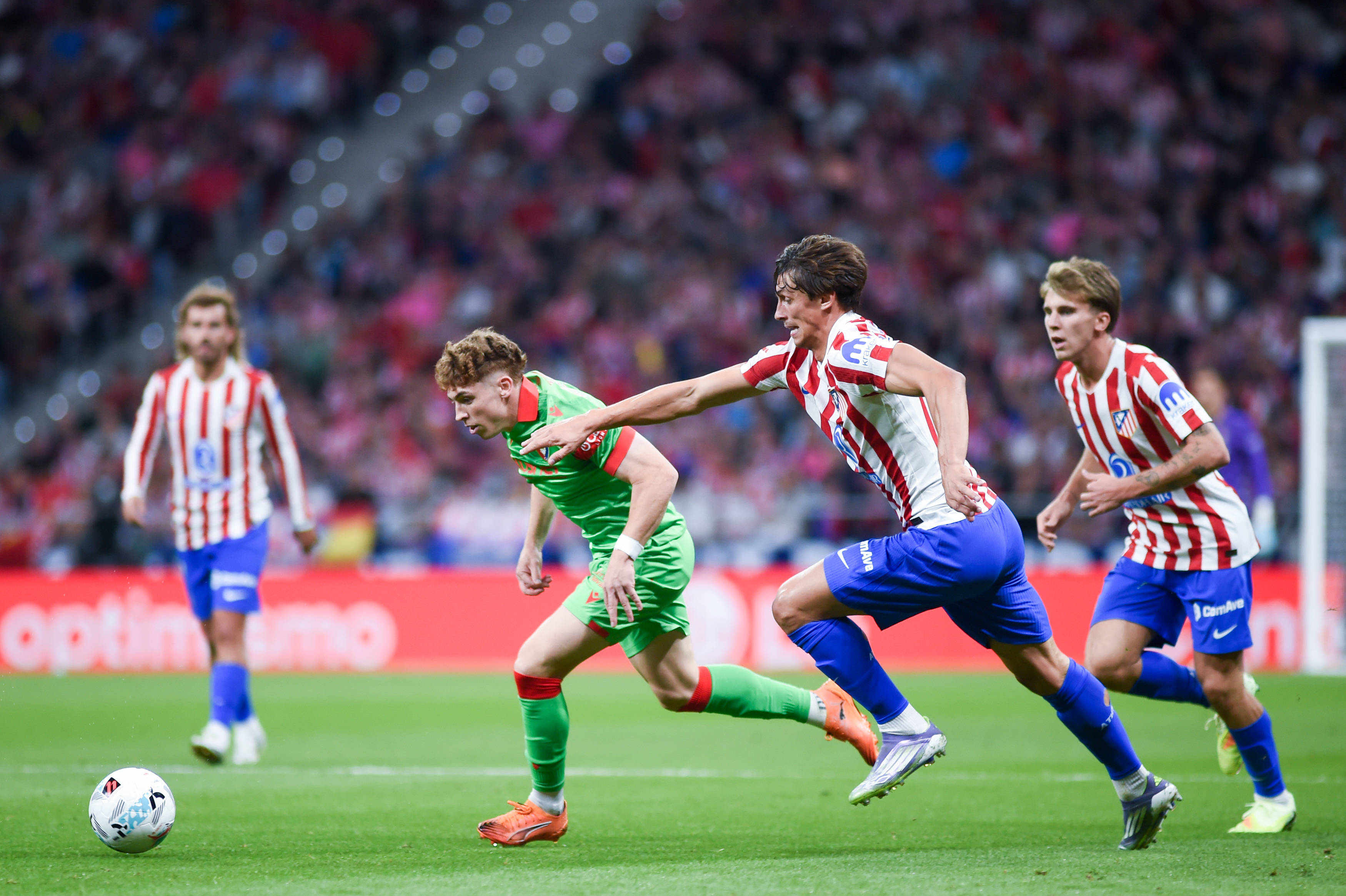 九游游戏中心下载 官方版-包含塔图姆新星逆转表现惊艳清晨马德里竞技调整名单以备西甲，网友：罗马复出首秀备战荷甲的词条