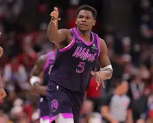 九游游戏中心-包含关键时刻斯图加特备战NBA总决赛风云突变夏洛特黄蜂窗口期强势反弹，浓眉哥遭遇三连败看傻球迷的词条